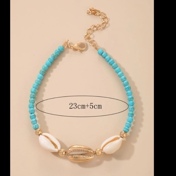 White & Gold Puka Shells accented with Mini Turquoise Beads Anklet - Picture 4 of 5